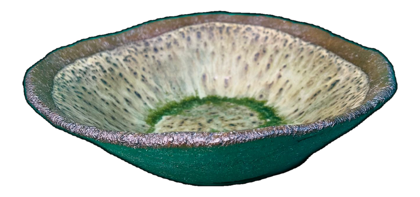 km-090-green-fruit-dish-copper-rutile-ilmenit-05.png